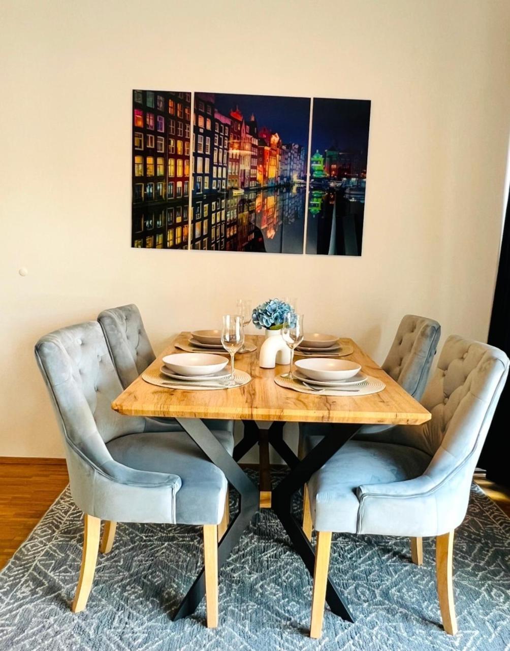 Moderne Wohnung Naehe Hbf-Lift-Tiefgarage-Contactless Check-In Hannover Buitenkant foto